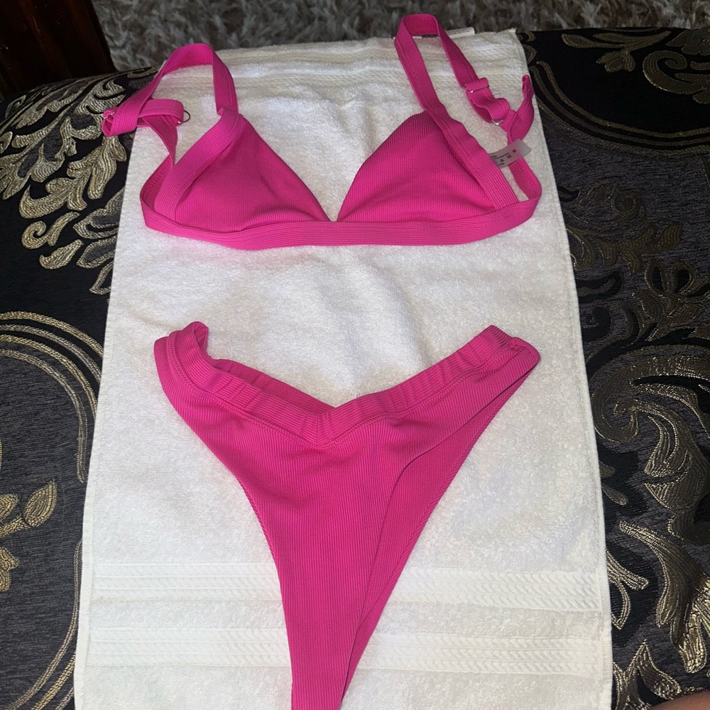 SHEIN Pink Bikini Set